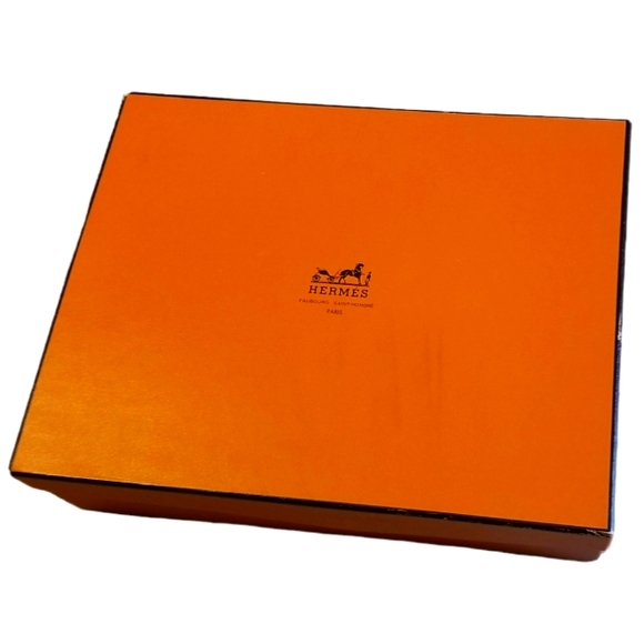 Hermes Accessories - Hermes Large Gift Box